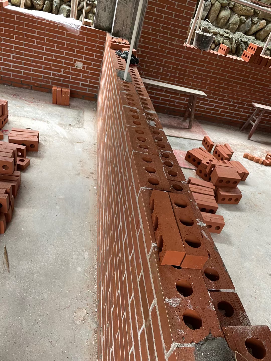 益陽市湘陶建筑材料有限公司,益陽實心燒結磚銷售,古建磚瓦銷售,文化磚哪里好